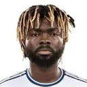 L. Owusu 사진