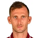 N. Gyömbér 사진
