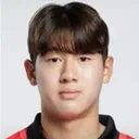 Yoon Do-Yong 사진