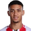 Gustavo Gomes 사진