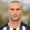 A. Vellios 사진