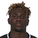 Y. Lawal 사진