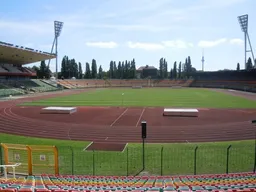 Friedrich-Ludwig-Jahn-Sportpark 경기장