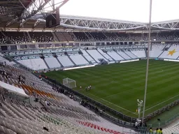 Allianz Stadium 경기장